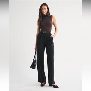 Abercrombie Sloane Tailored Wide Leg Pants in Black